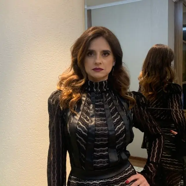 Cristiane da Silva Rodrigues de Araújo